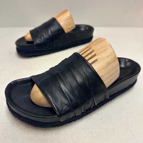 EUC Yuketen Ojaian Slide in Black Calf Sandal Made in Mexico EU 38 M 5.5 W 7.5 main image 8